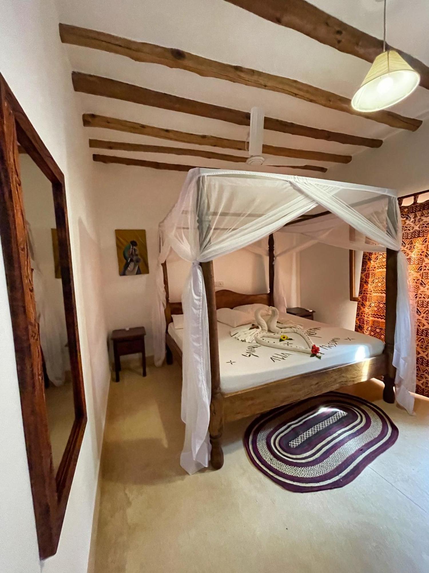 Paka House-Rafiki Village Watamu Esterno foto